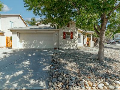 1011 Sparrow Hawk Ln, Patterson, CA, 95363