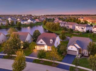 808 Colchester Dr, Oswego, IL