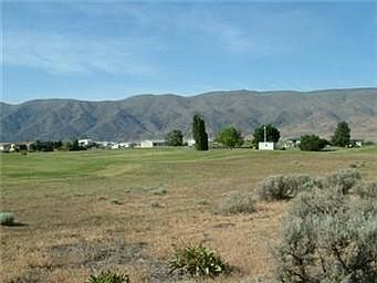 2nd image of 899 Desert Aire Dr SW