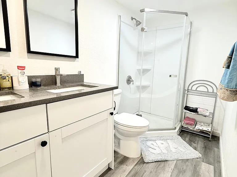 1614 Alexander Cir — Photo 19