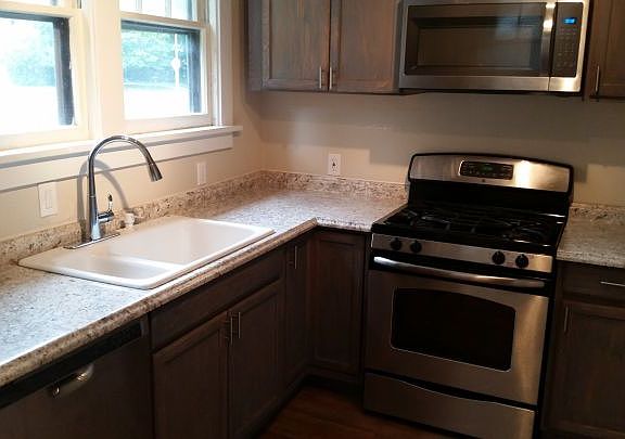 5th image of 1045 N 31st St