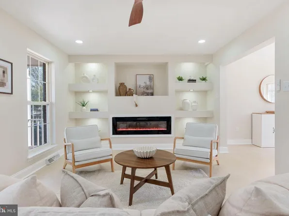 4535 Whetstone Ct, Hampstead, MD 21074