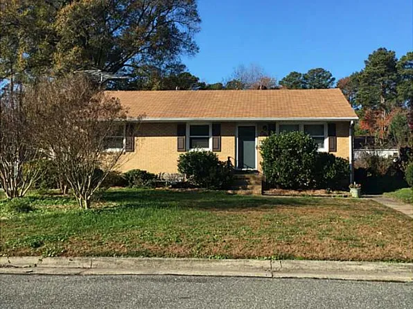 841 Redheart Dr, Hampton, VA 23666