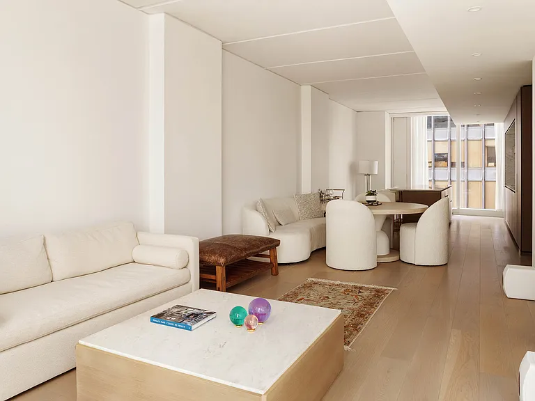 100 E 53rd St #39B — Photo 4