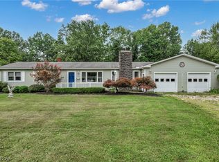 202 Roosevelt Dr, Geneva, OH 44041