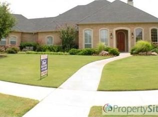 113 Stoneleigh Dr, Heath, TX 75032