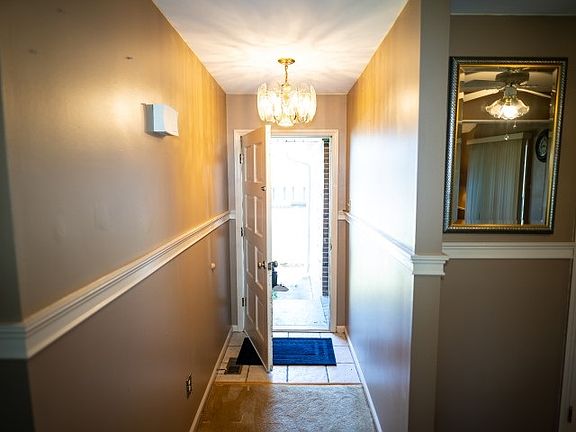 2nd image of 107 Eastmont Dr
