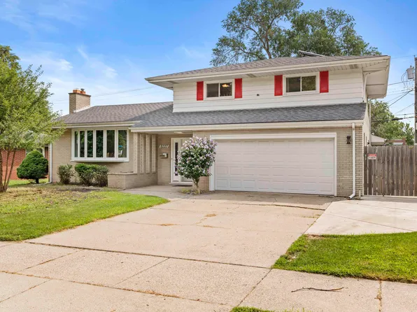 8227 Jefferson Ave, Munster, IN 46321