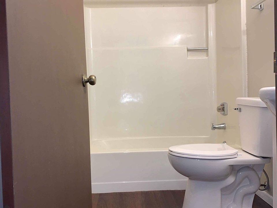 Bathroom2