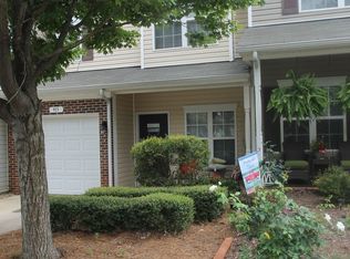 913 Little Creek Dr, Fort Mill, SC 29715