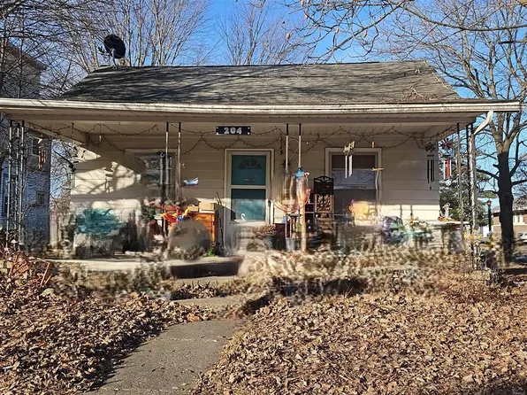 204 N Independence St, Windfall, IN 46076