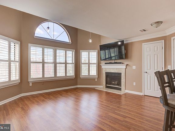 4th image of 5625 Willoughby Newton Dr Unit 26