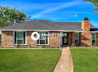 528 Olympus St, Cedar Hill, TX 75104