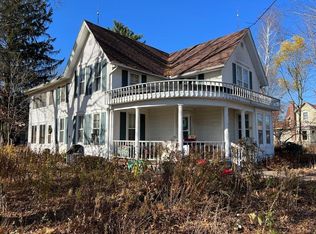 130 N Washington St, Spring Green, WI 53588