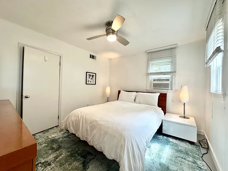 101 Briarwood Ave #B — Photo 9