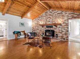 18403 Harper Rd, Groveland, CA 95321
