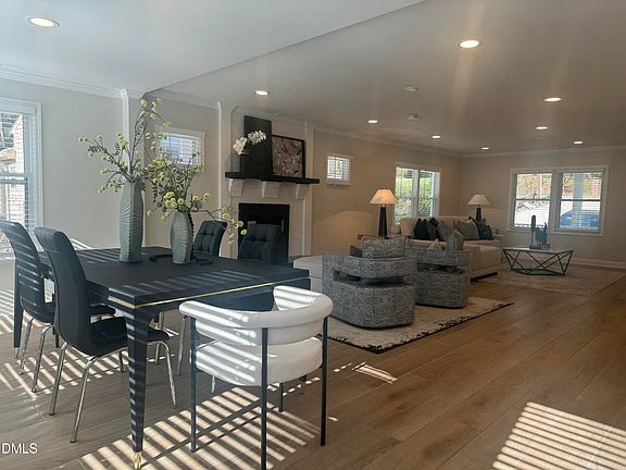 3rd image of 306 Miltwood Dr