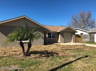 8711 Velvet Dr, Port Richey, FL 34668