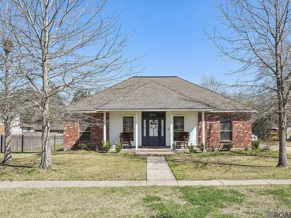 5512 Joan St, Zachary, LA 70791