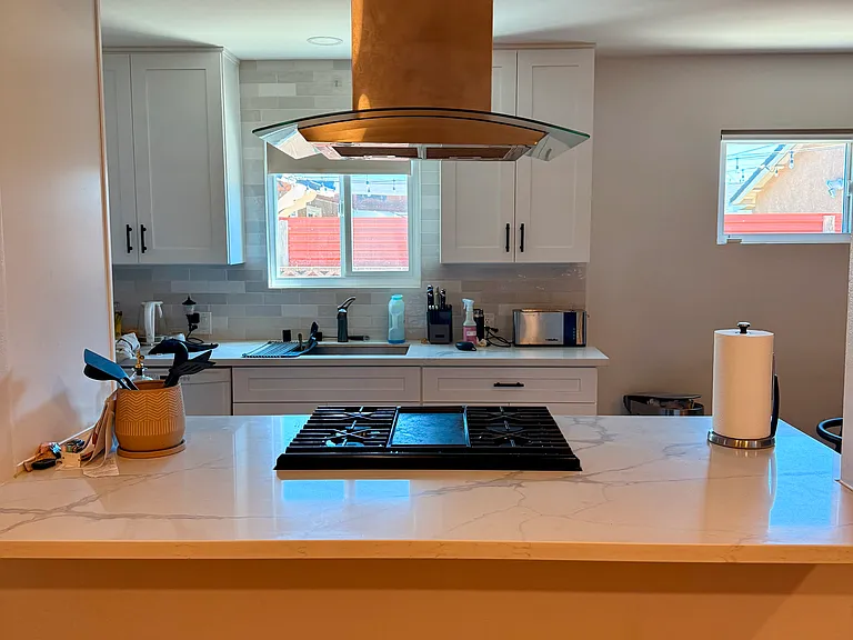El Caney Dr — Photo 8