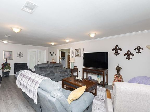 5th image of 7639 Debit Dr