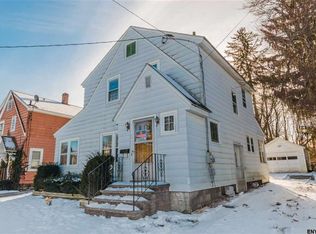 74 5th Ave, Gloversville, NY 12078