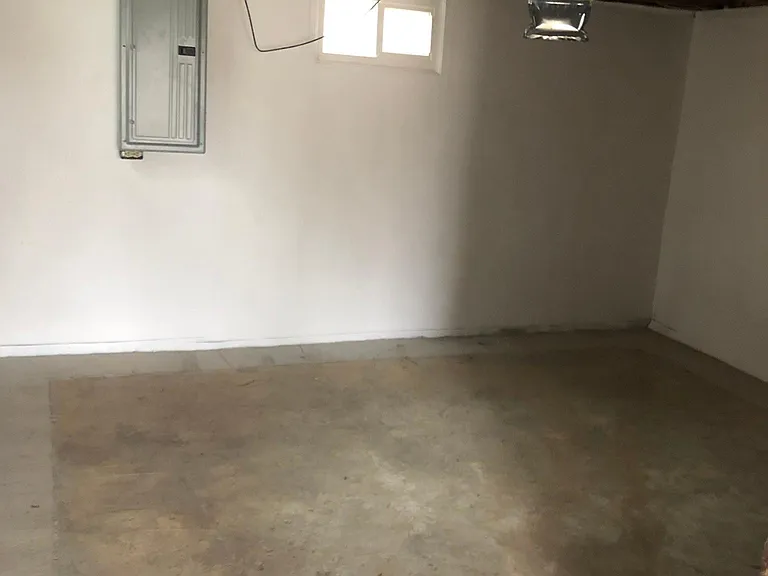 830 Oakview Dr — Photo 20