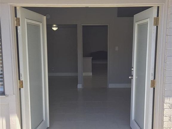 4th image of 3726 Yaupon Dr