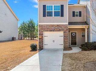 629 Oakside Pl, Acworth, GA 30102