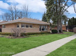 449 Romona Rd, Wilmette, IL 60091
