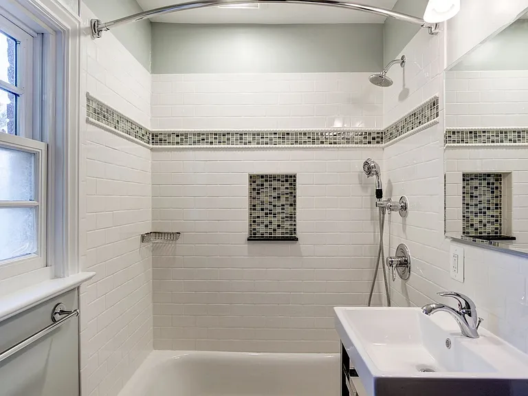 1626 Kalmia Rd NW — Photo 31