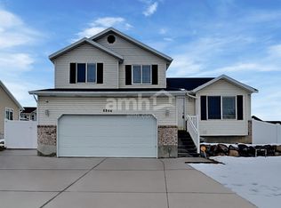 6884 S Mineral Mount Dr, West Jordan, UT 84081