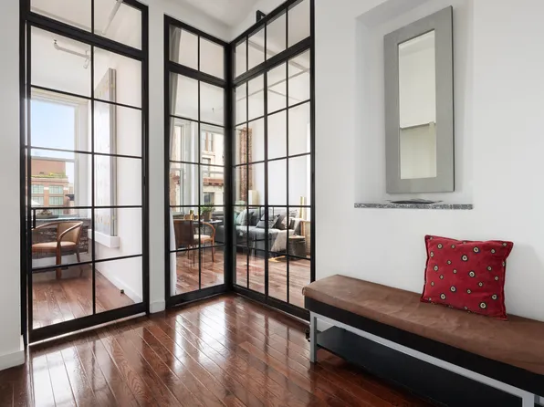 543 Broadway image 8 of 12