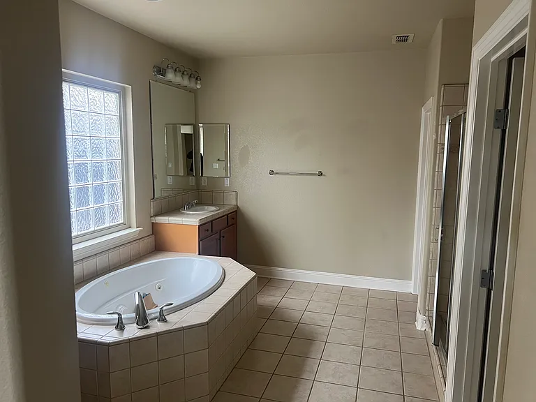 2205 Maloney Dr — Photo 11