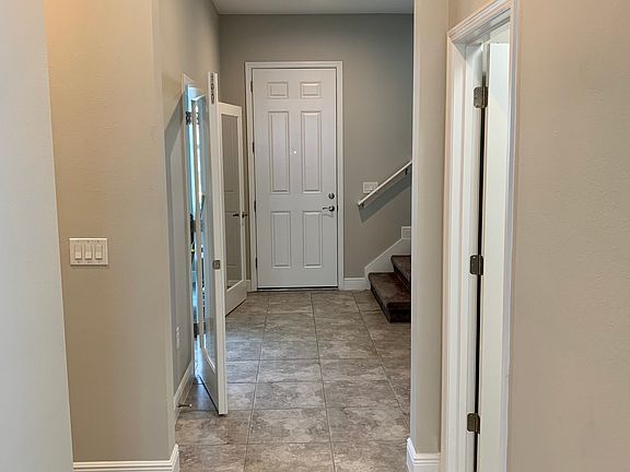 5th image of 15064 Mayberry Dr