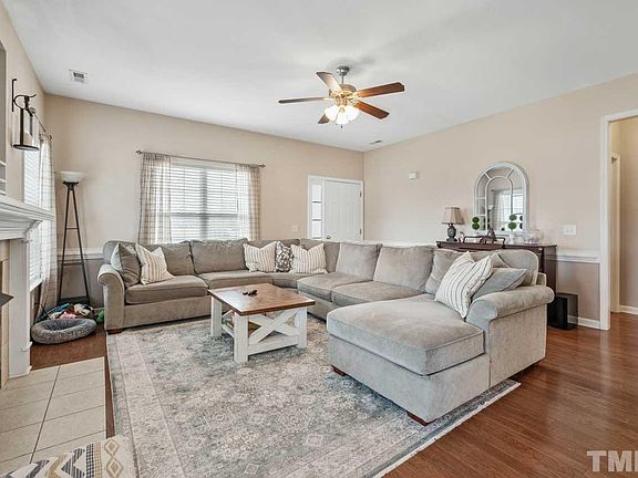 4th image of 40 Tarpon Dr