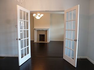 4th image of 3931 Leona Ave