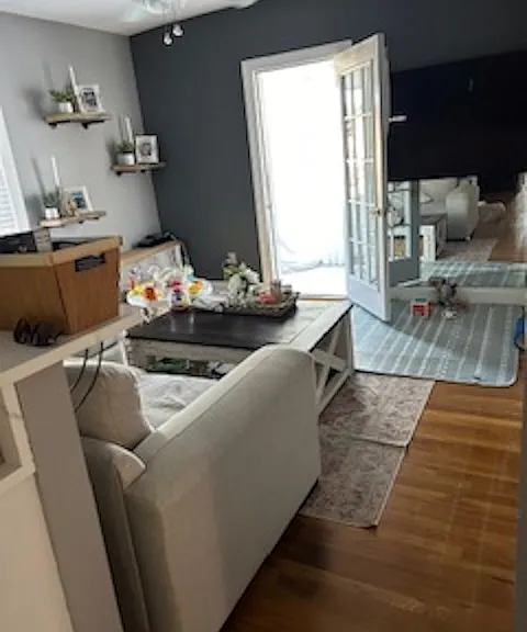 79 Heaton Ave #2 — Photo 4