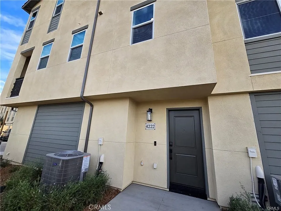 4222 Marigold Ln