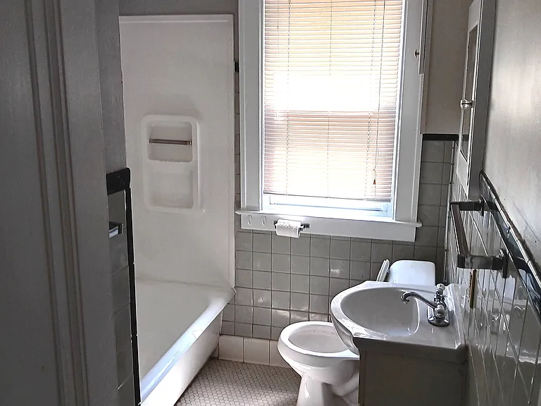21506 Audrey St — Photo 7