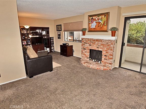 4th image of 15155 Sherman Way Unit 37