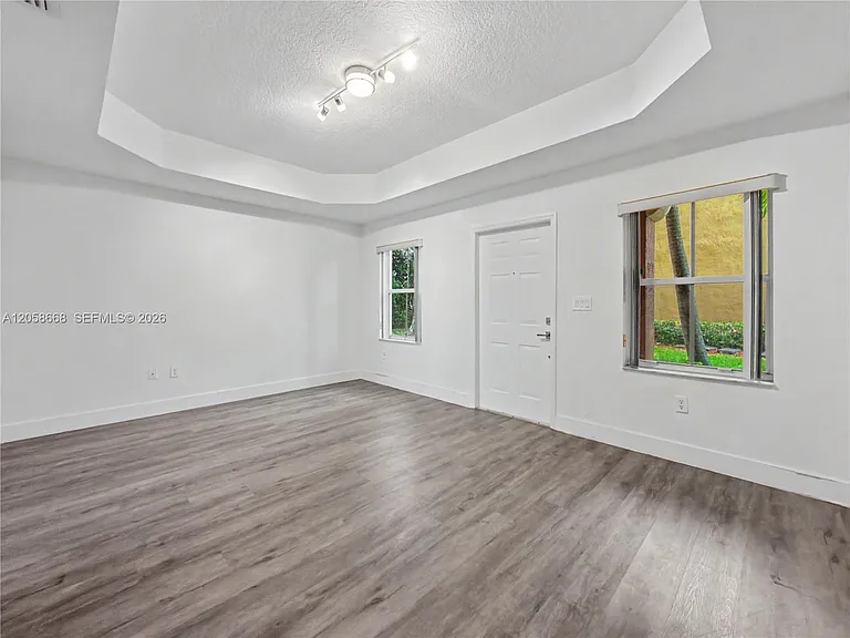 10573 SW 6th St #1206 — Photo 9