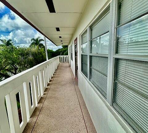 3rd image of 156 Fanshaw Way