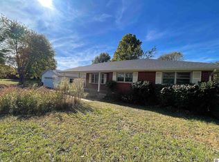 3195 Old Salem Rd, Murray, KY 42071