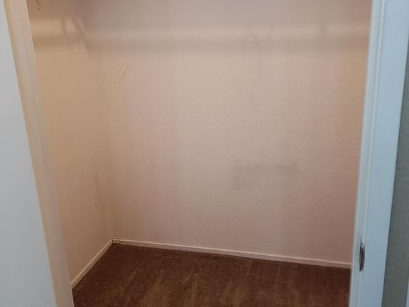 3rd image of 2459 Jubilee Ln