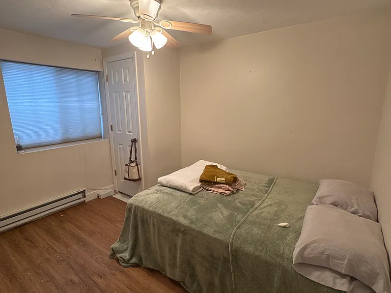 5 Royal Crest Dr #2E — Photo 12