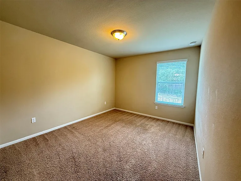 503 Libani Ln — Photo 20