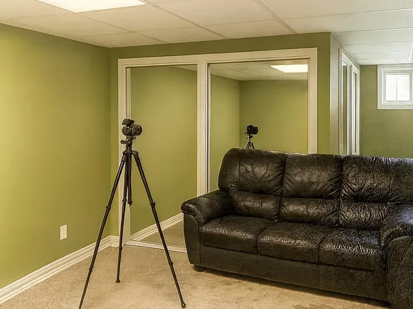 1491 East 94th Street image 10 of 12