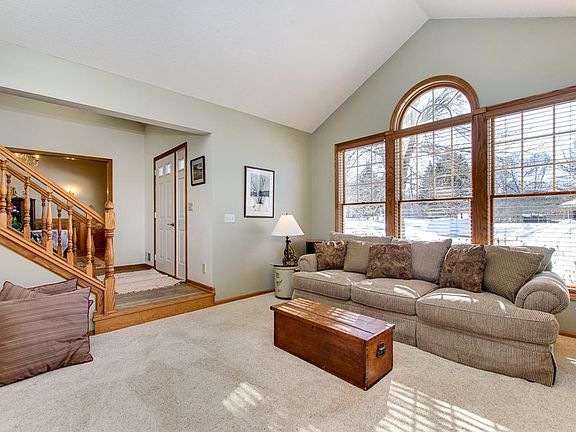 5th image of 433 Hardwood Ln