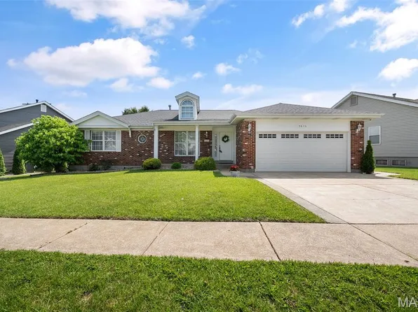 9836 Tesson Creek Estates Dr, Saint Louis, MO 63123